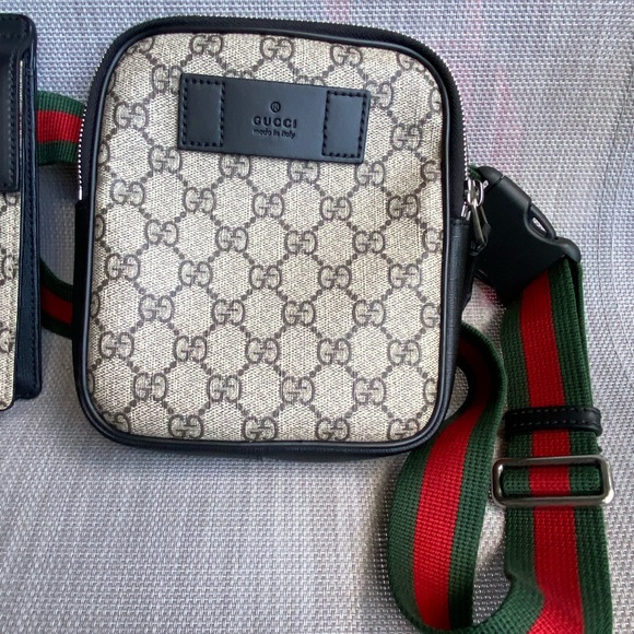 Gucci Black and Cream Belt Bag with Red and Green Strap - Picture 3 of 14